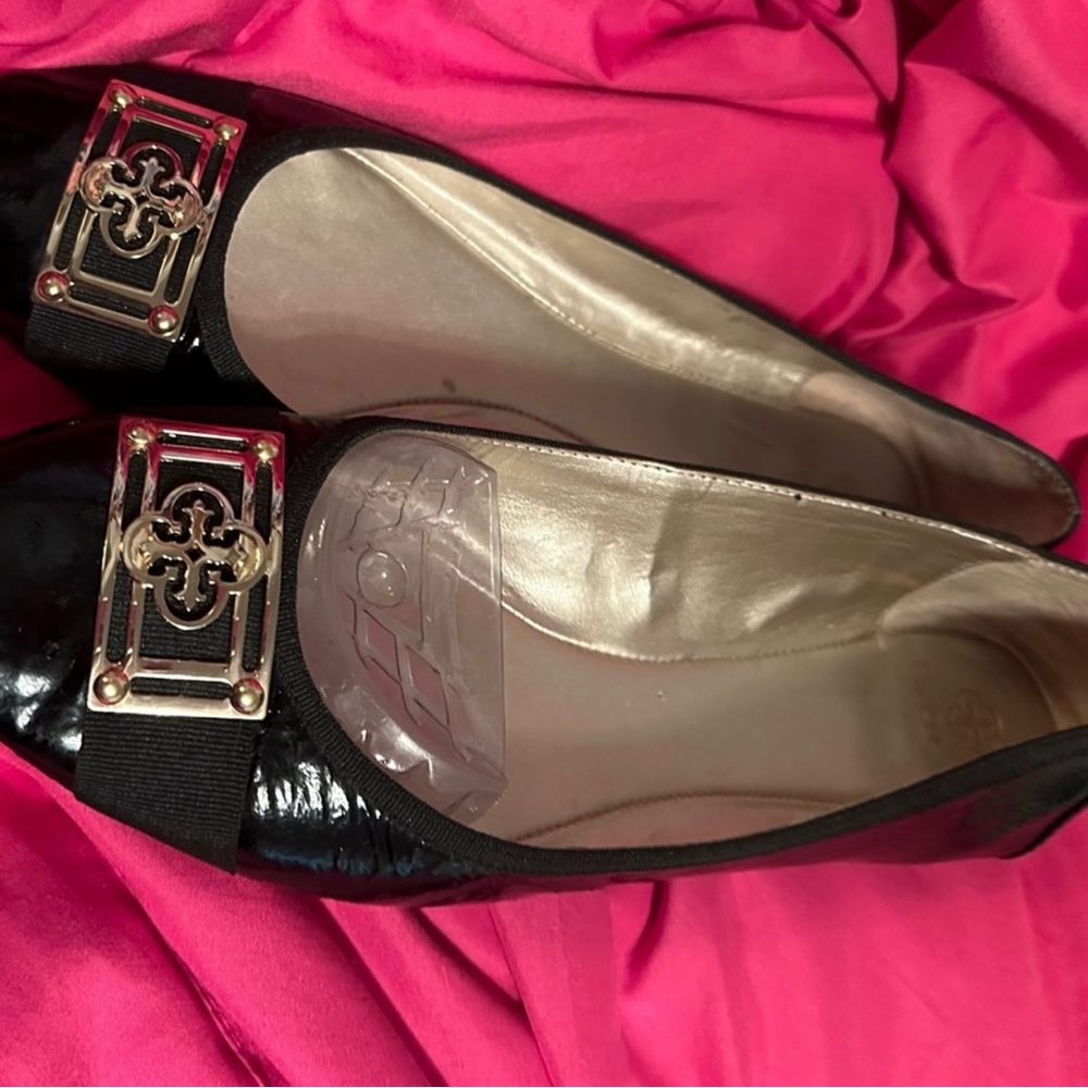 Isola Patent Leather Flats - Picture 4 of 6
